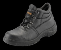 113_work-tough-chukka-boot_1.png