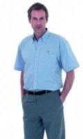 Men's Pinpoint Oxford Short Sleeve Shirt.